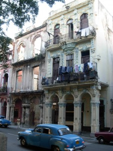 Typical street scene in Old Habana