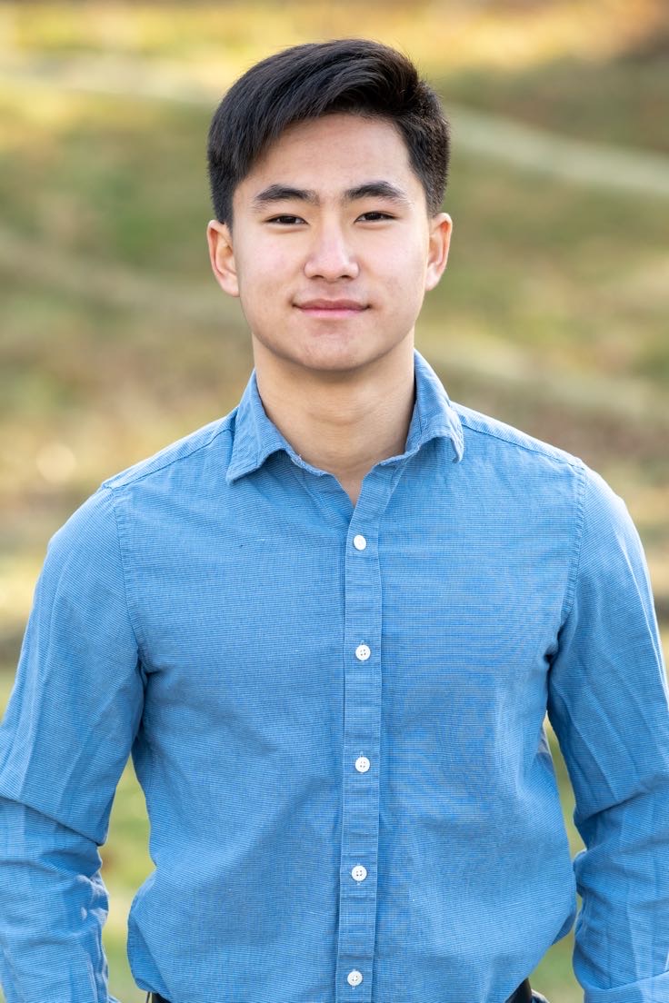 Bridging Identities: Perspectives on the South Korean-American Immigration Experience.